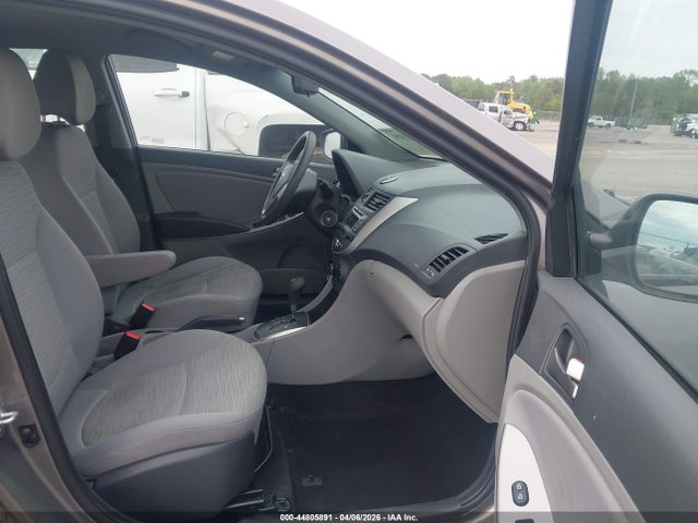 Hyundai ACCENT Se