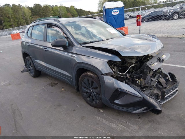 Salvage Volkswagen Taos Image