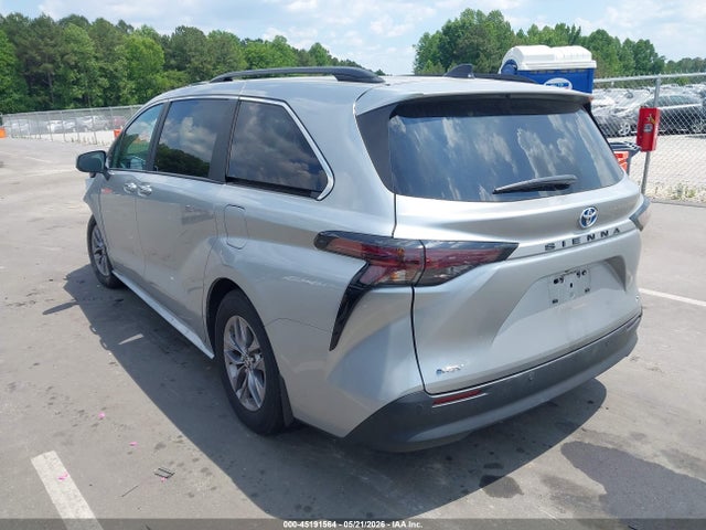 Toyota Sienna Xle