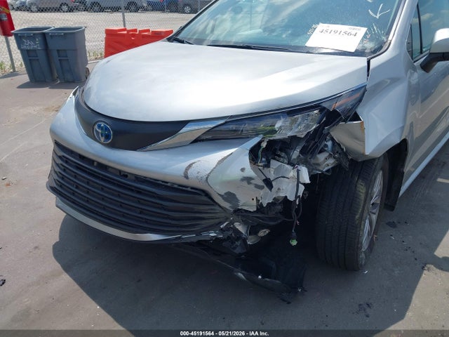 Toyota Sienna Xle