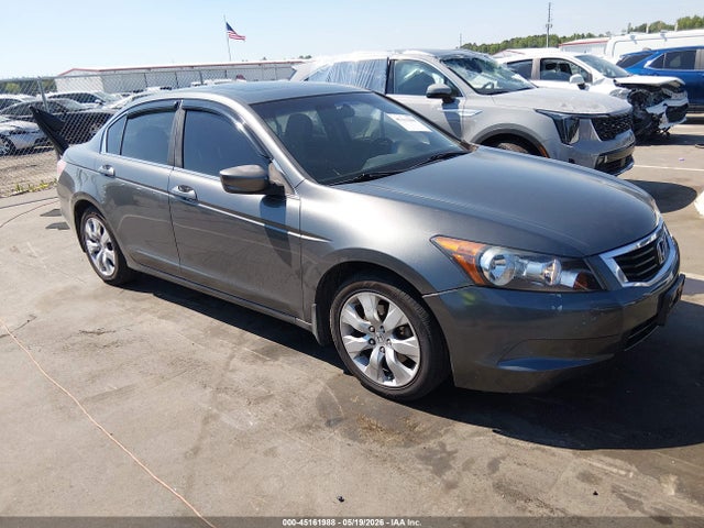 Salvage Honda Accord Image