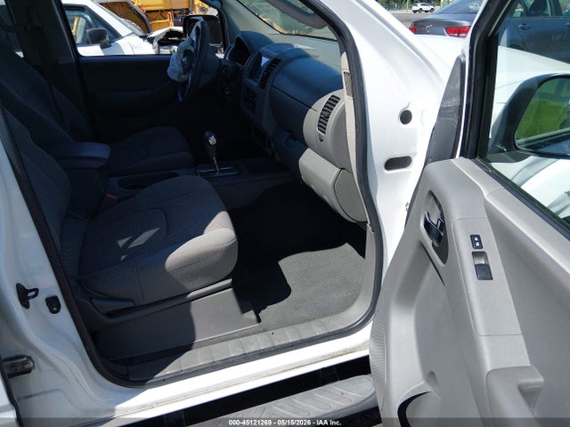 Nissan Frontier Se