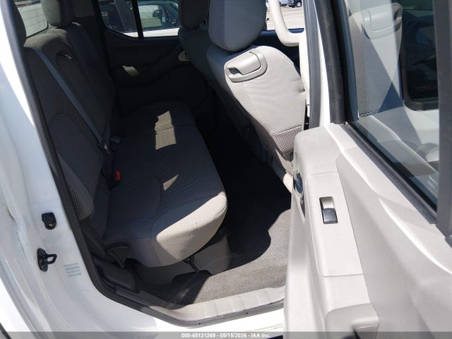 Nissan Frontier Se