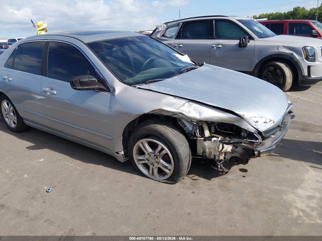 Salvage Honda Accord Image