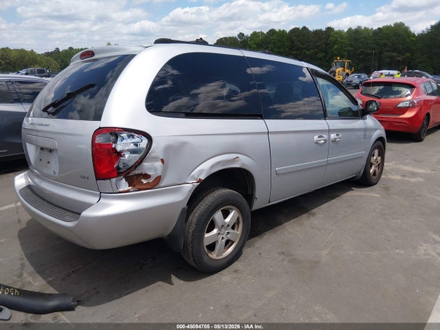 Dodge Grand Caravan Sxt