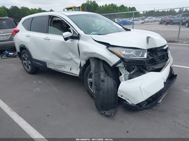 Salvage Honda CR-V Image