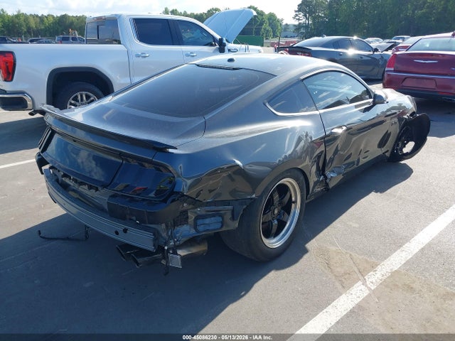 Ford Mustang Gt Premium