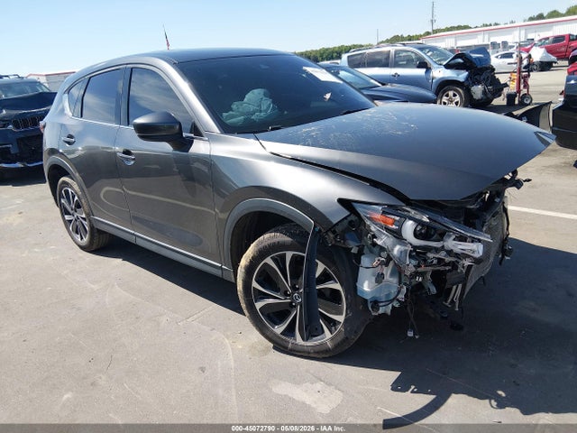 Salvage Mazda Cx Image