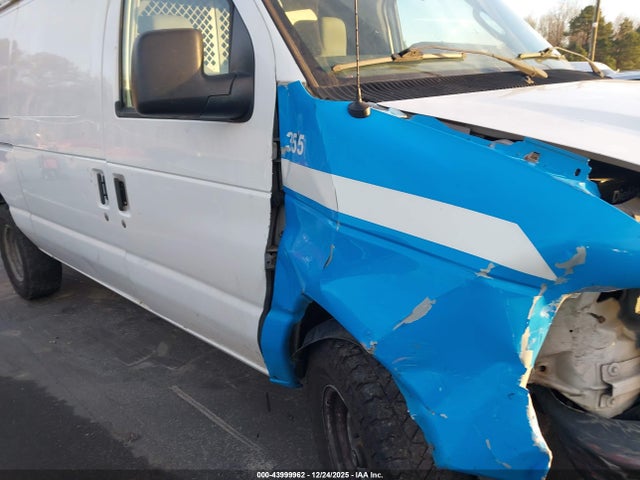 Ford E-250 Commercial