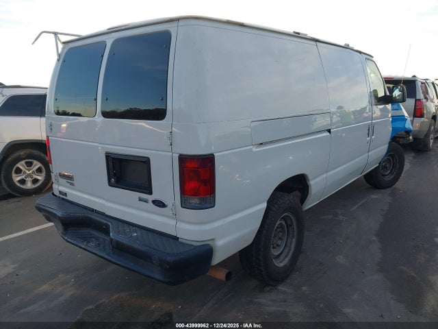 Ford E-250 Commercial