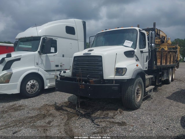 Freightliner 114sd