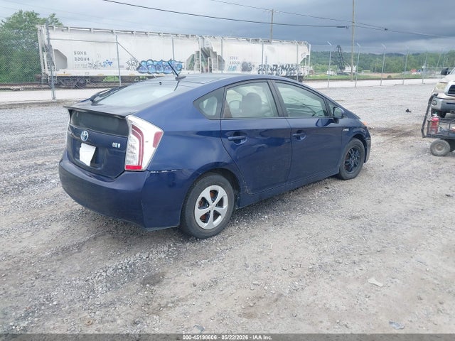 Toyota Prius Three