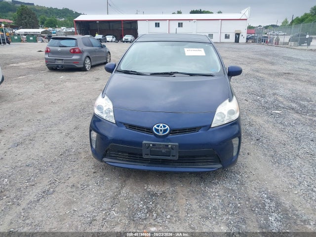 Toyota Prius Three