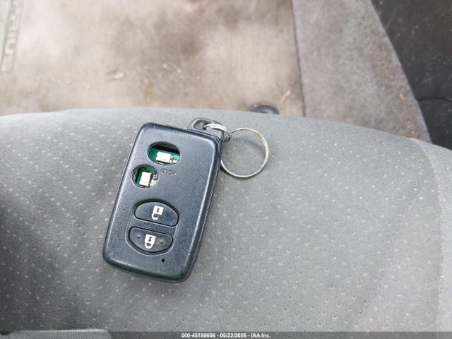 Toyota Prius Three