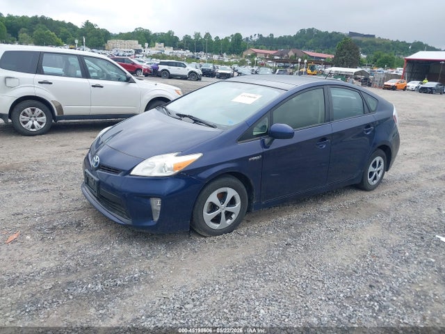 Toyota Prius Three