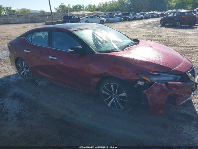 Salvage Nissan Maxima Image