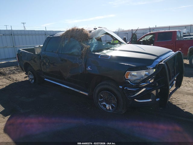Salvage Ram 2500 Image