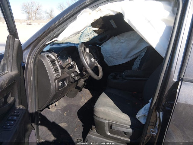 Ram 2500 Tradesman  4x4 6'4 Box
