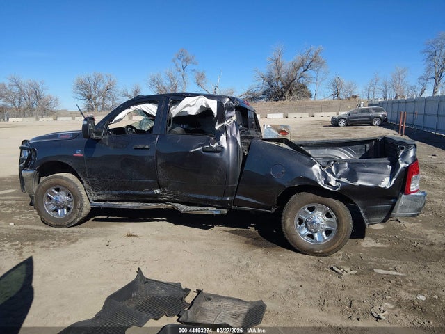 Ram 2500 Tradesman  4x4 6'4 Box