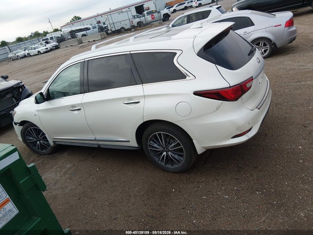 INFINITI Qx