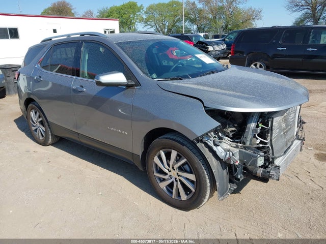 Salvage Chevrolet Equinox Image