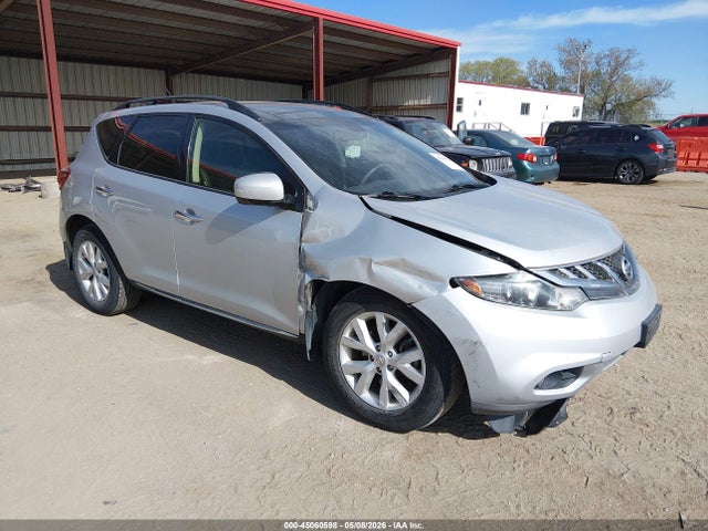 Salvage Nissan Murano Image