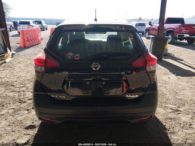 Nissan Kicks S