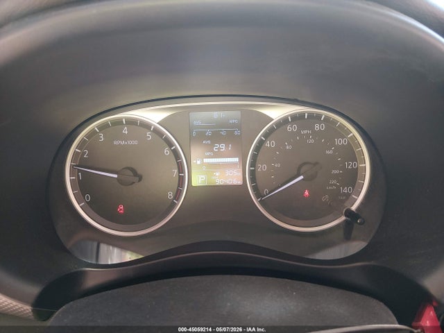 Nissan Kicks S