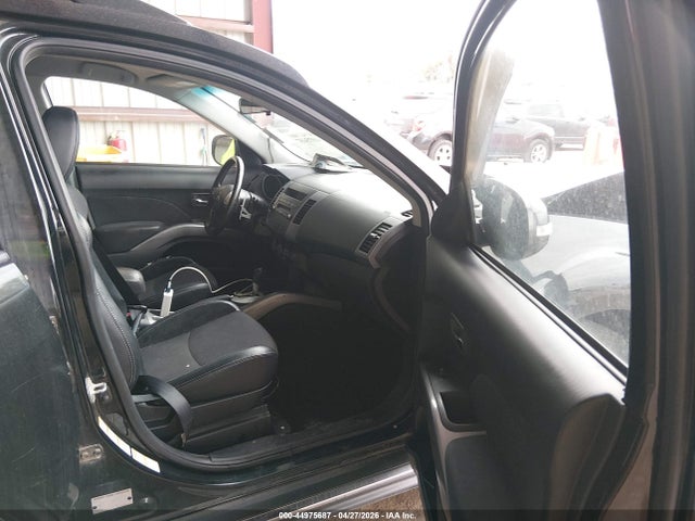 Mitsubishi Outlander Se