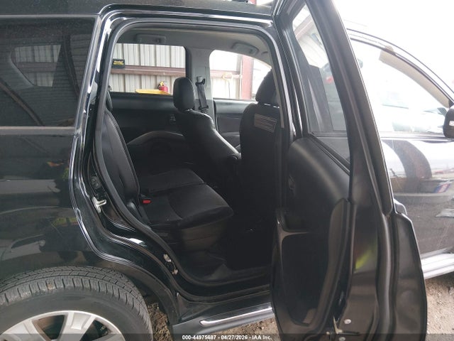 Mitsubishi Outlander Se