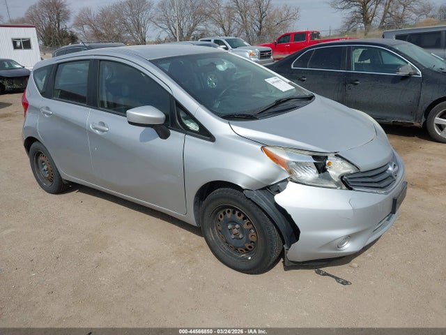 Salvage Nissan Versa Image