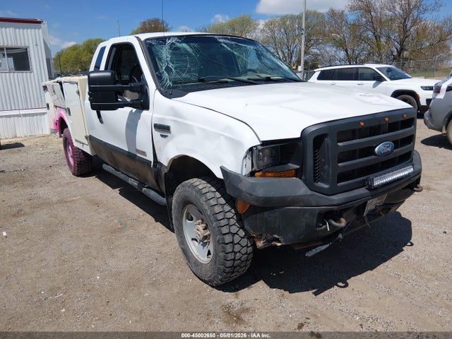 Salvage Ford F-350 Image