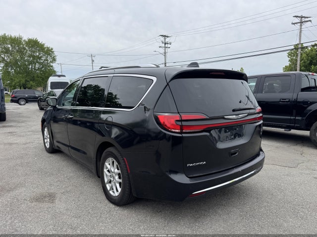 Chrysler Pacifica Touring L
