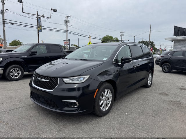 Chrysler Pacifica Touring L