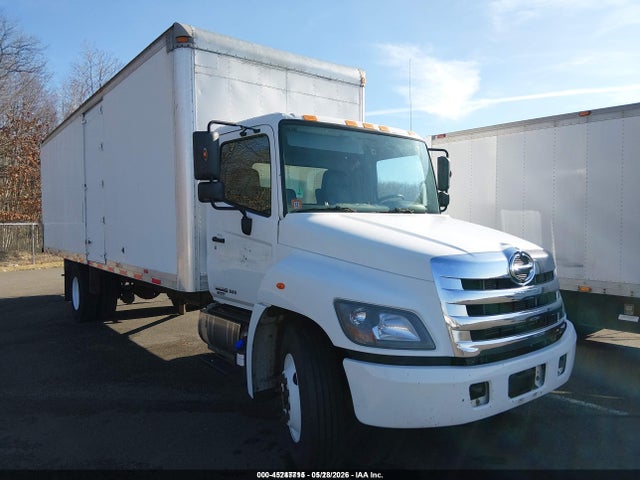 Salvage Hino 258 268 Image