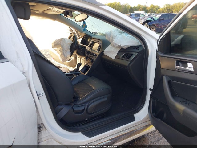 Hyundai SONATA Sport