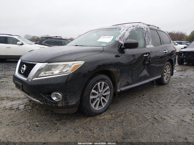 Nissan Pathfinder Sv
