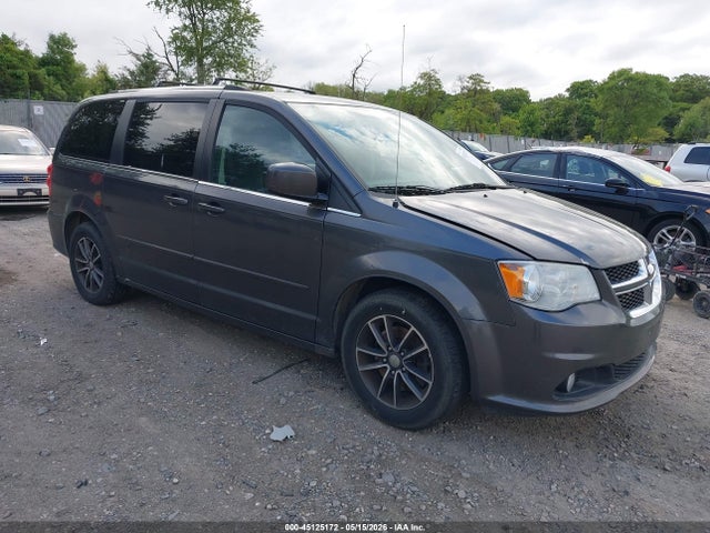 Salvage Dodge Grand Caravan Image