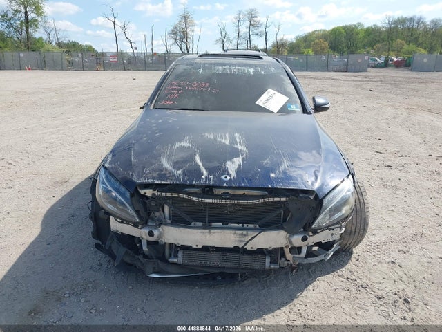 Mercedes-Benz C-Class Luxury 4matic