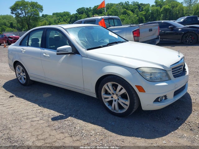 Salvage Mercedes-Benz C-Class Image