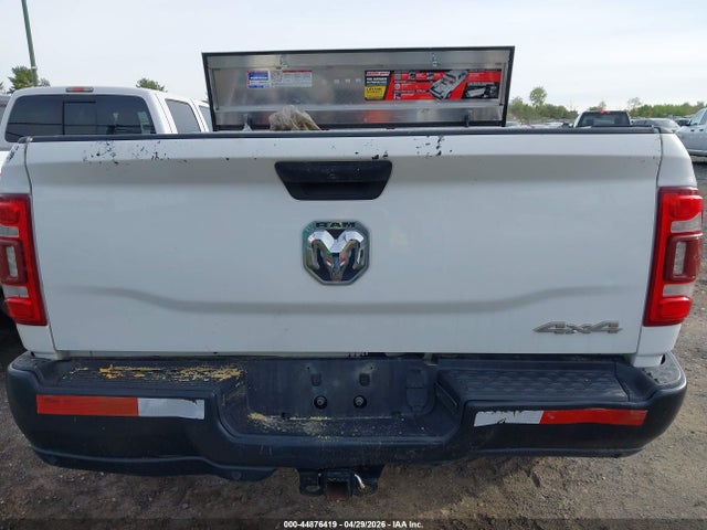 Ram 2500 Tradesman  4x4 8' Box