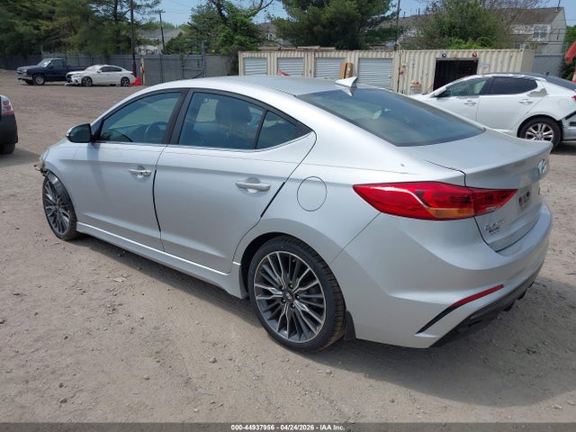 Hyundai ELANTRA Sport