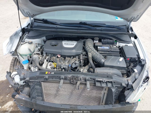 Hyundai ELANTRA Sport