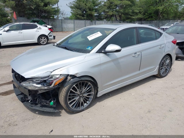 Hyundai ELANTRA Sport