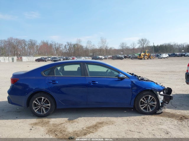 Kia Forte Lxs