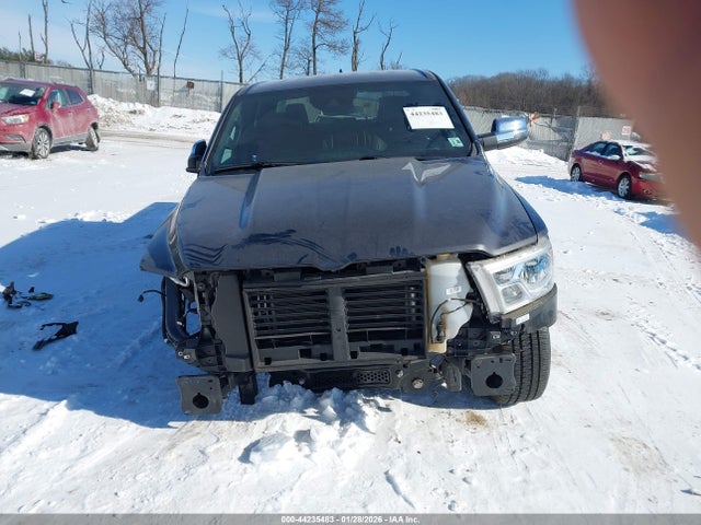 Ram 1500 Laramie  4x4 5'7 Box