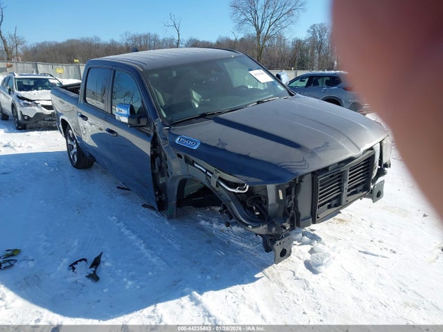 Salvage Ram 1500 Image