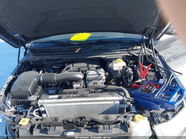 Ram 1500 Laramie  4x4 5'7 Box