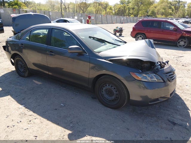 Salvage Toyota Camry Image