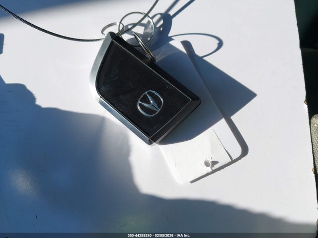 Acura Adx